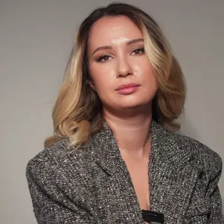 Алена Атаманова — отзывы и рейтинг