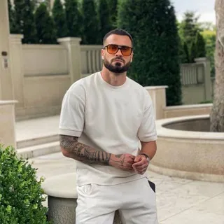 Дмитрий Никонов — отзывы и рейтинг