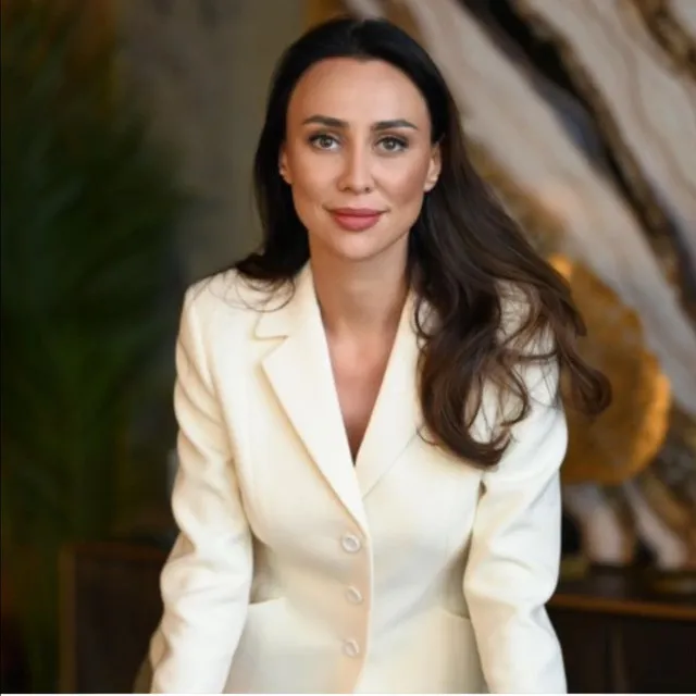 Елена Козарь — отзывы и рейтинг